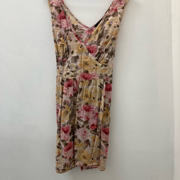 Cotton sundress mini in a beautiful floral print size EU 46 - Picture 1 of 4